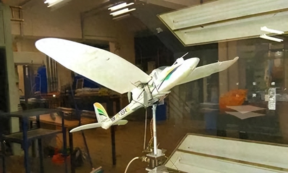 回顾:贵州农民造出的蜻蜓飞机,改变传统飞行方式