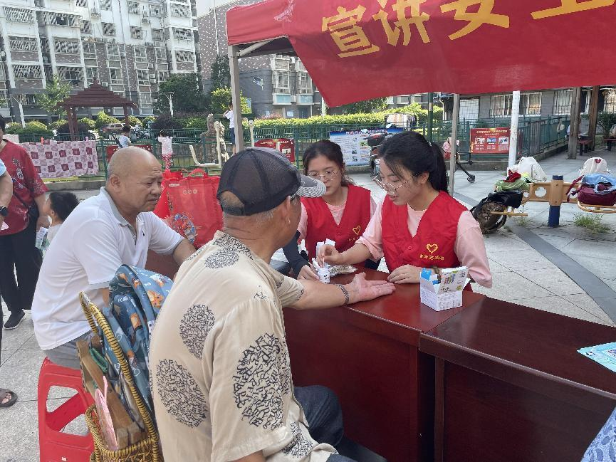 太湖县晋熙镇:开展安全用药宣讲活动