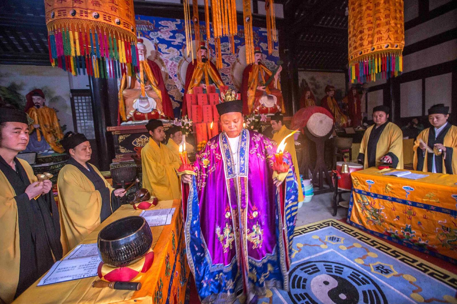 四川青城山太清宫招道士,凭什么不招35岁以上的?是担心躺平吗?