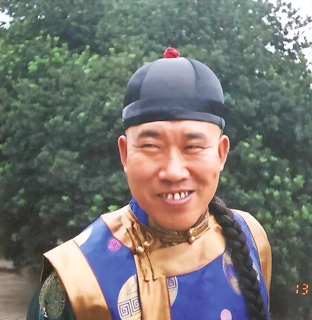 想不到8月还没结束国家一级演员杜旭东就给内娱演员敲了警钟