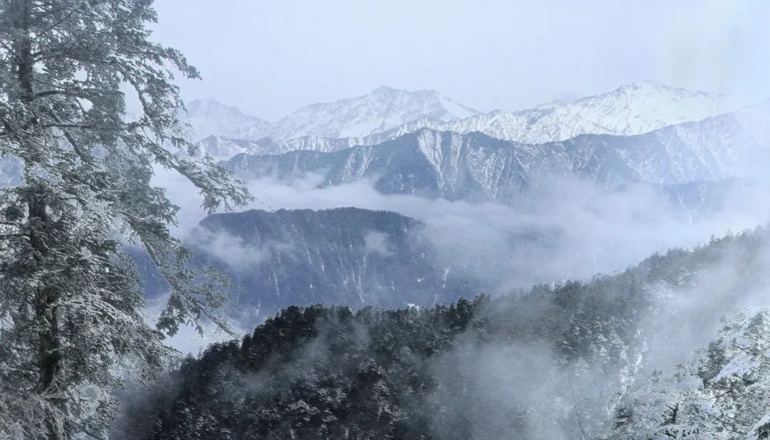 绵山之南图片