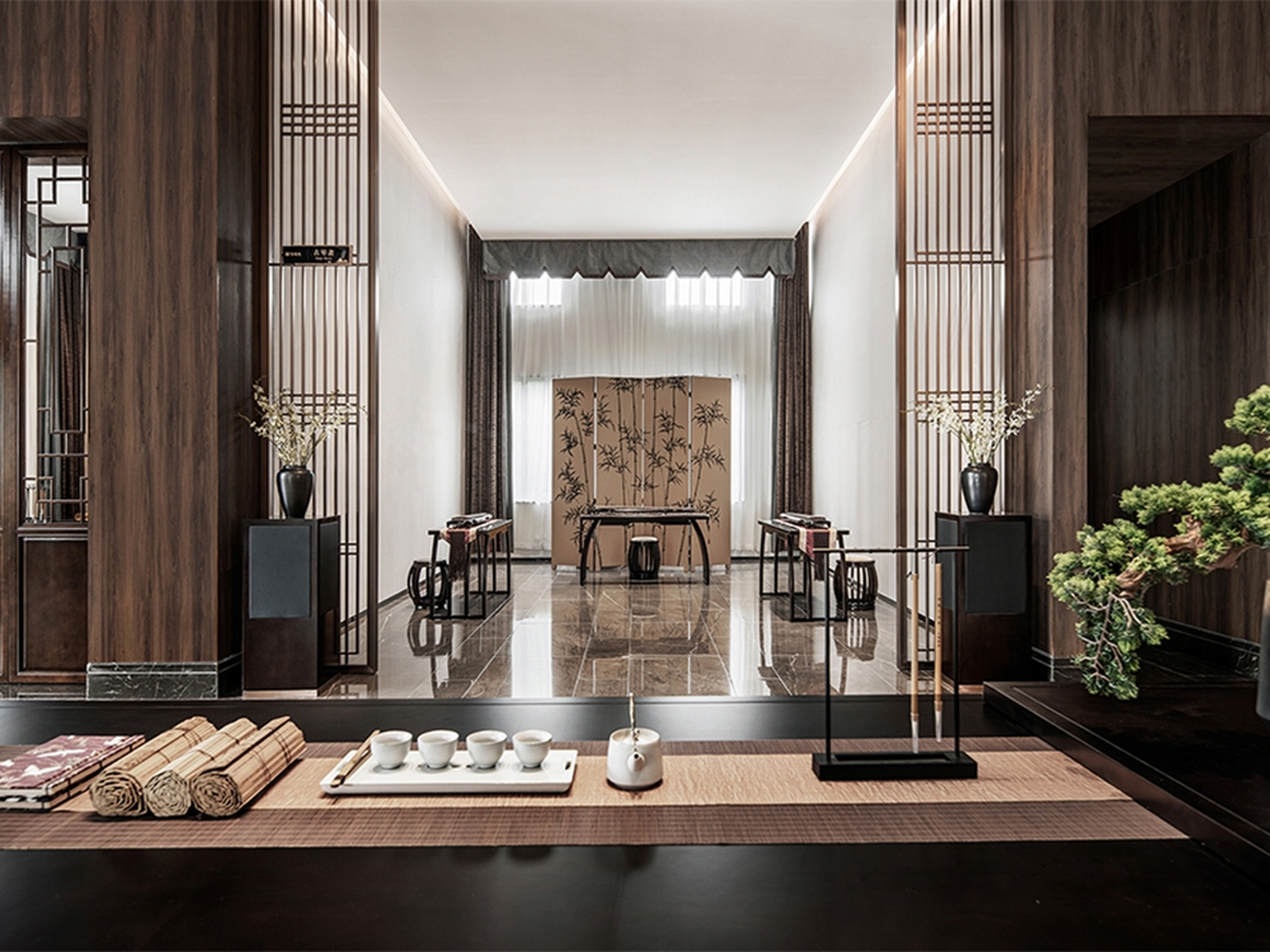 《南史·陶弘景传》:"特爱松风,庭院皆植,每闻其响,欣然为乐." 这是"