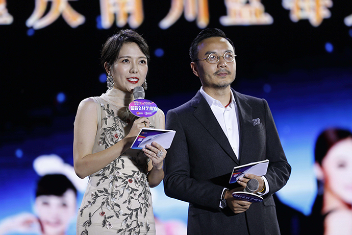 汪涵二婚娶了杨乐乐,婚姻的背后是痛和累,杨乐乐感觉非常委屈