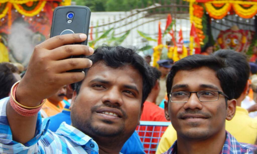 印度的手机号码前面加什么