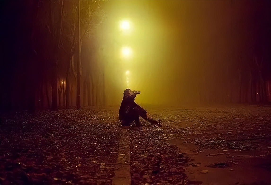 跟朋友表白失败后做不了朋友了,直到热热子拯救了低谷期的我