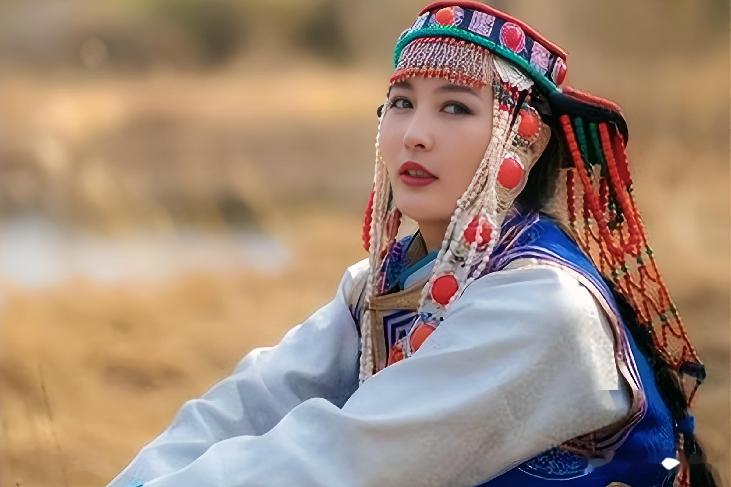 牤子不知如何劝说托娅,托娅似乎也不用劝,她并没有纠缠牤子.