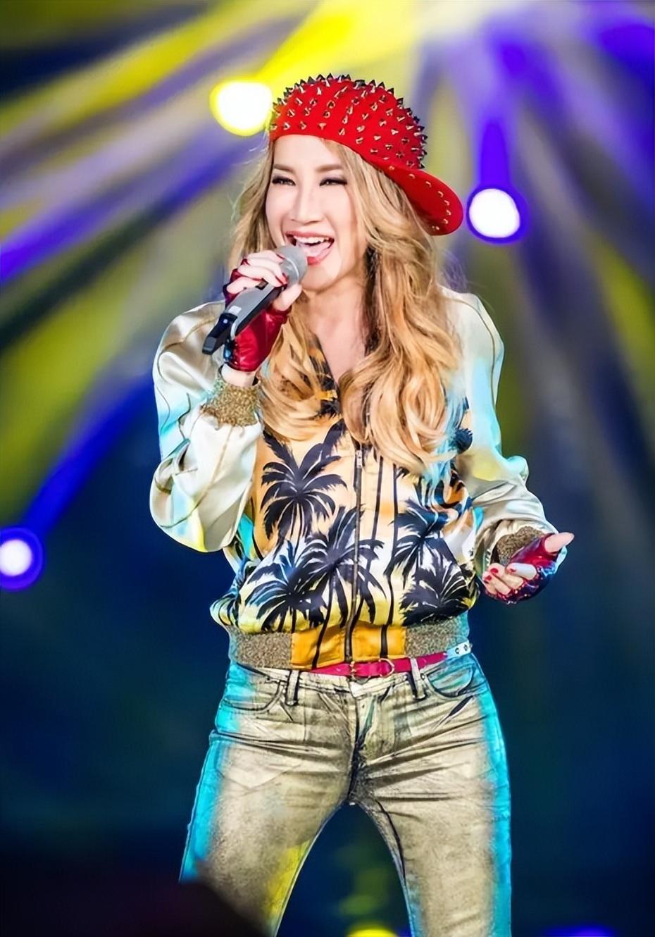 李玟:嫁大16岁二婚老头,1.5亿婚礼自掏腰包,为爱9次备孕她图啥