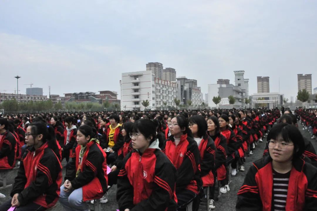 砀山中学校花图片