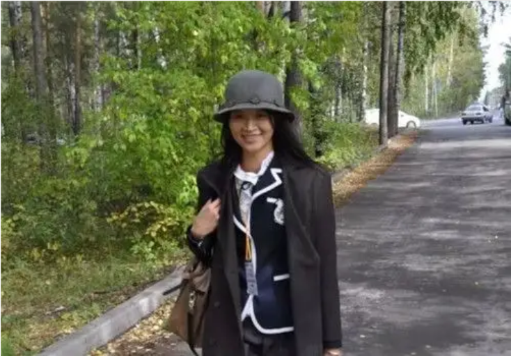 中国首位女副舰长韦慧晓:舍华为百万年薪,35岁靠自荐信高龄入伍