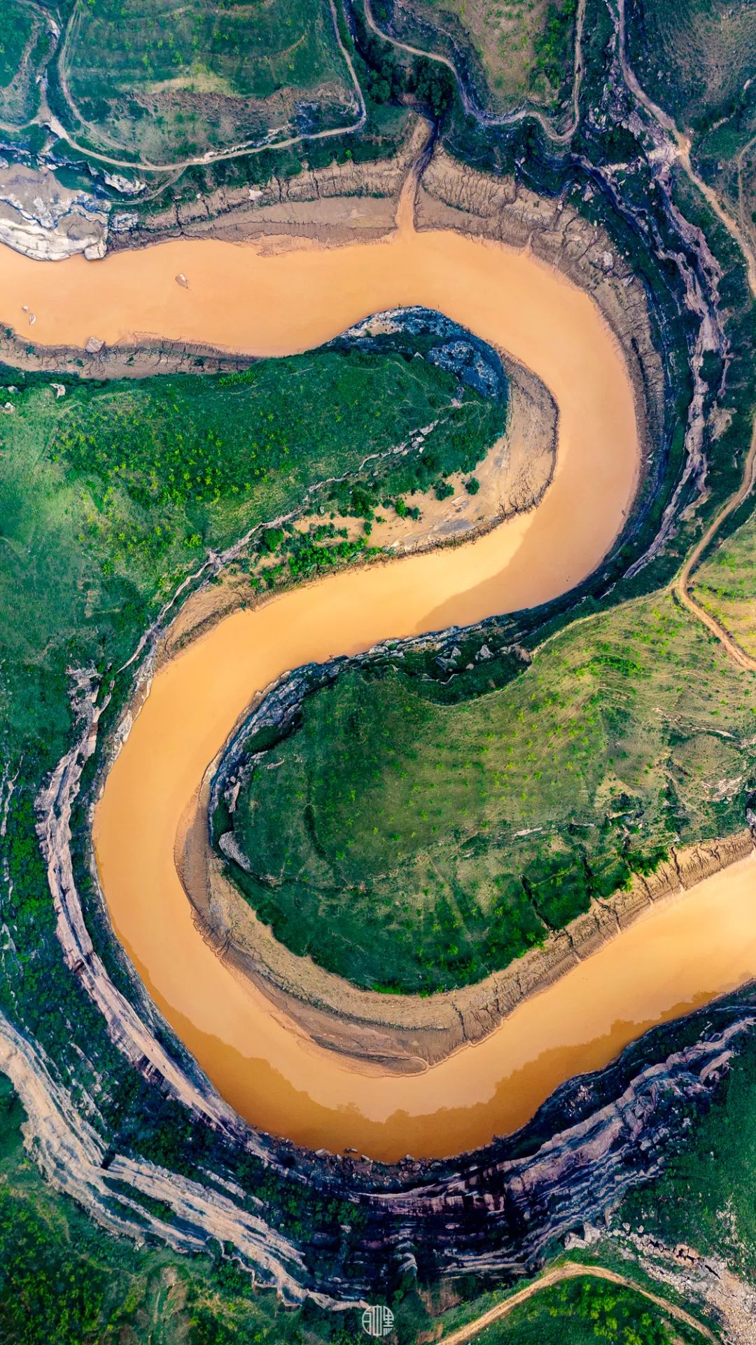 "中国航拍第一人"消失2年又出神作:这个视角下中国,真的太美