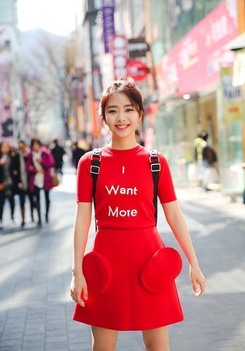 大器晚成,33岁的"国民闺女"谭松韵,走上了另一条道路!