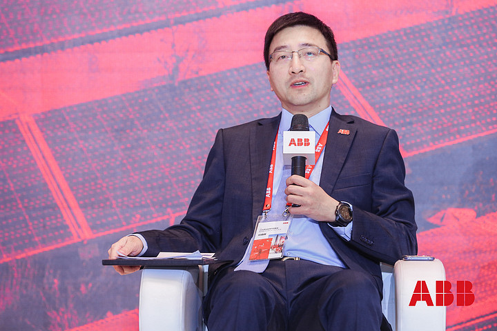 充电基础设施与通信技术有机融合,打造绿色智能的充电生态