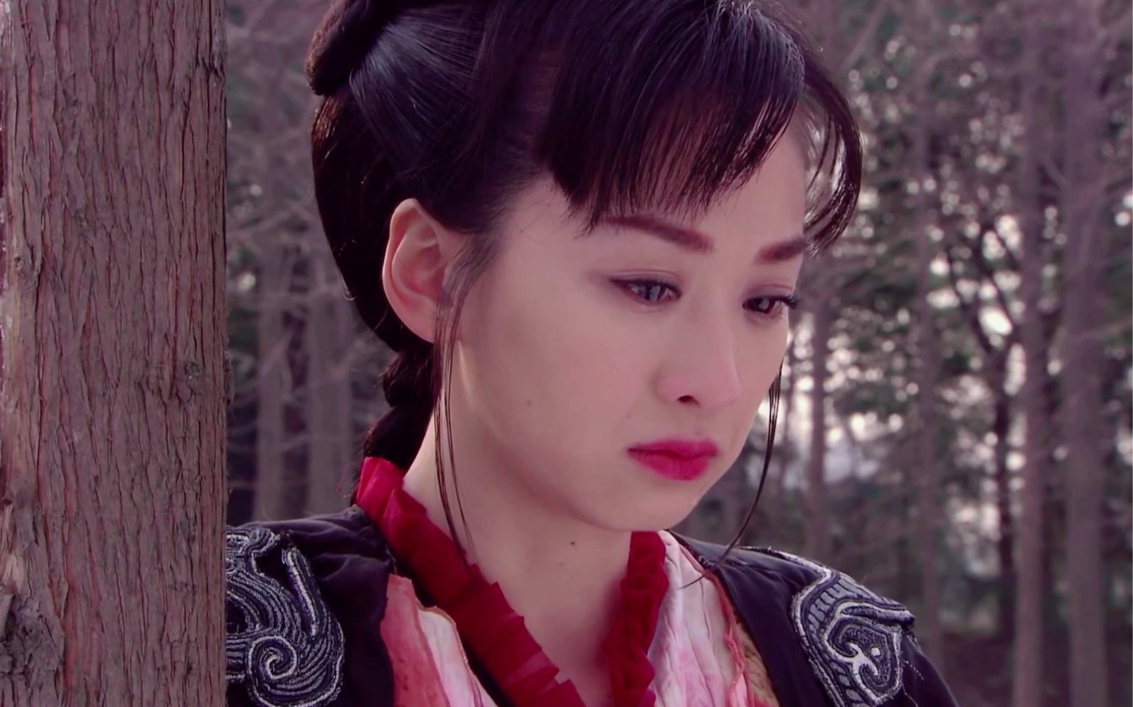 逢场作戏的轻点一下,却成经典,穆婷婷和释小龙的吻戏是这样拍的