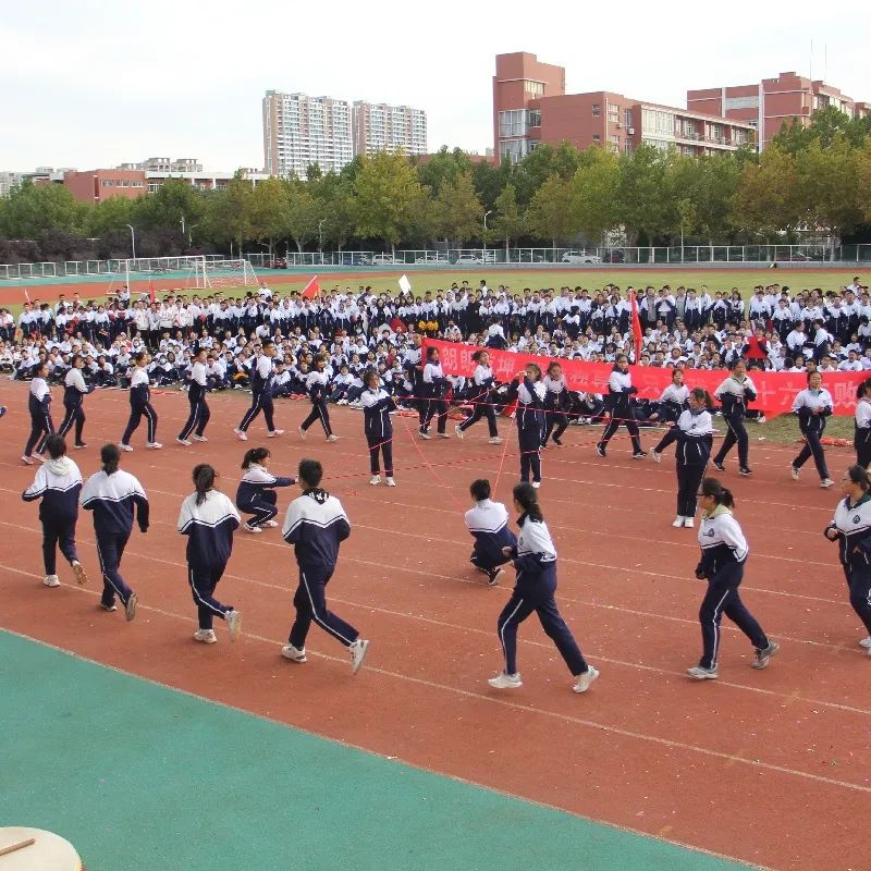 山东省北镇中学第五届体育节暨2021年秋季田径运动会隆重举行