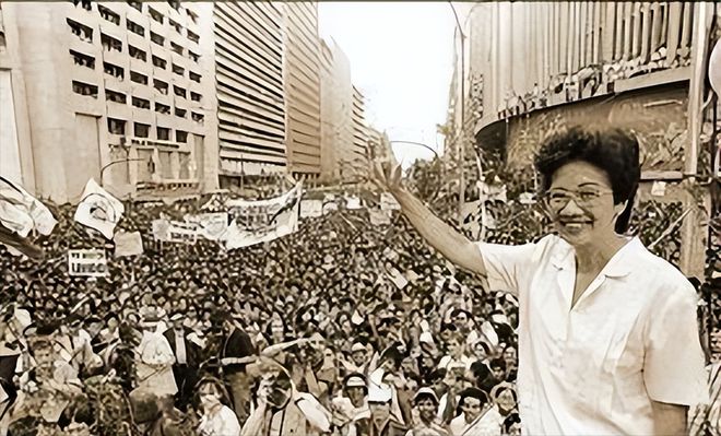 菲律宾女总统科拉松:丈夫被枪杀,代夫出征成为亚洲首位女总统