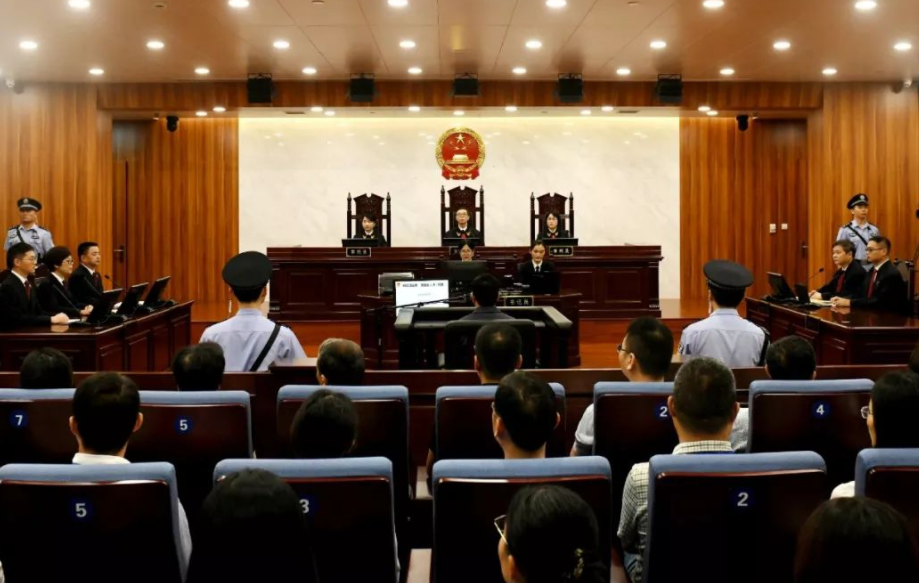 山西煤老板胡文海一夜枪杀14条人命在法院陈述后众人沉默了