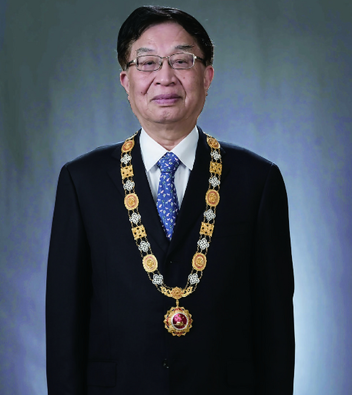 "嫦娥一号"卫星的总设计师叶培建院士在接受中央媒体