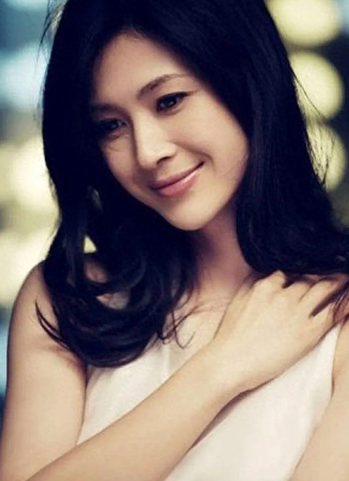 据说在与前妻赖丹丹离