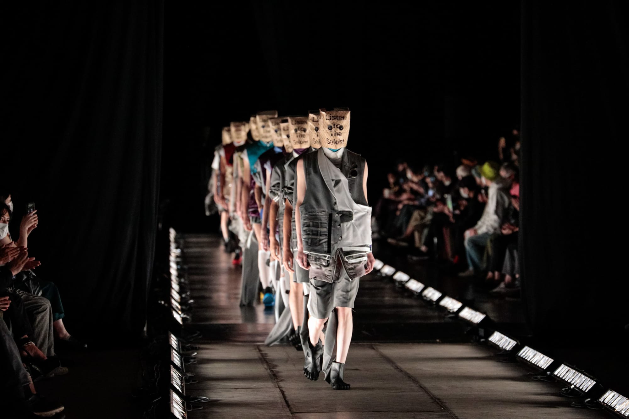 停顿的soloist——把衣服推到极限的"再生"东京秀