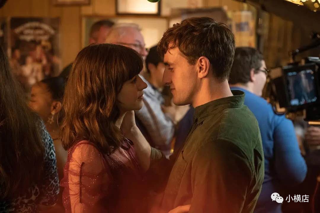 这部英剧尺度太大,一集接吻,两集就**