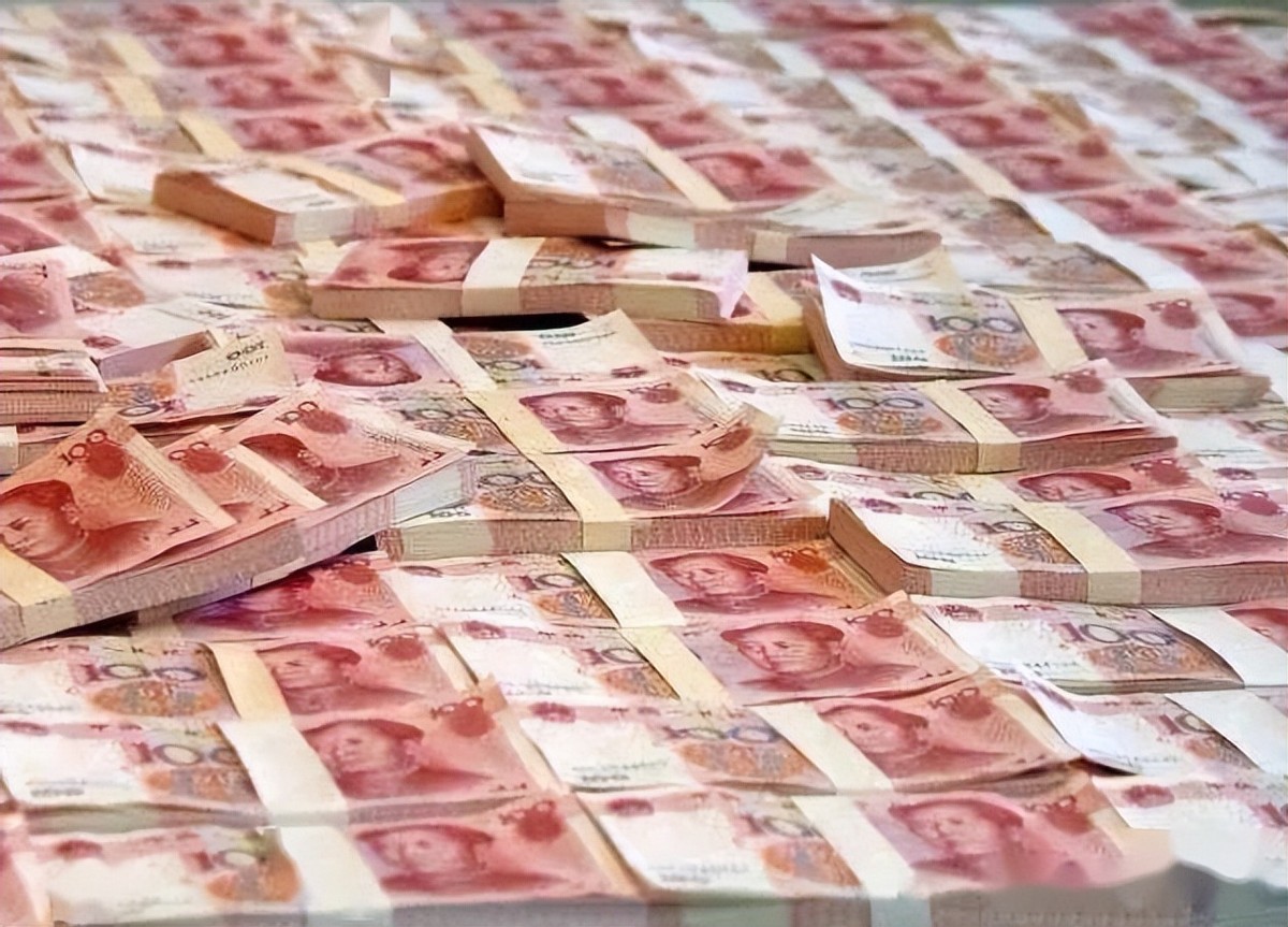 一吨人民币,一吨美元和一吨黄金,选择哪样更好呢?