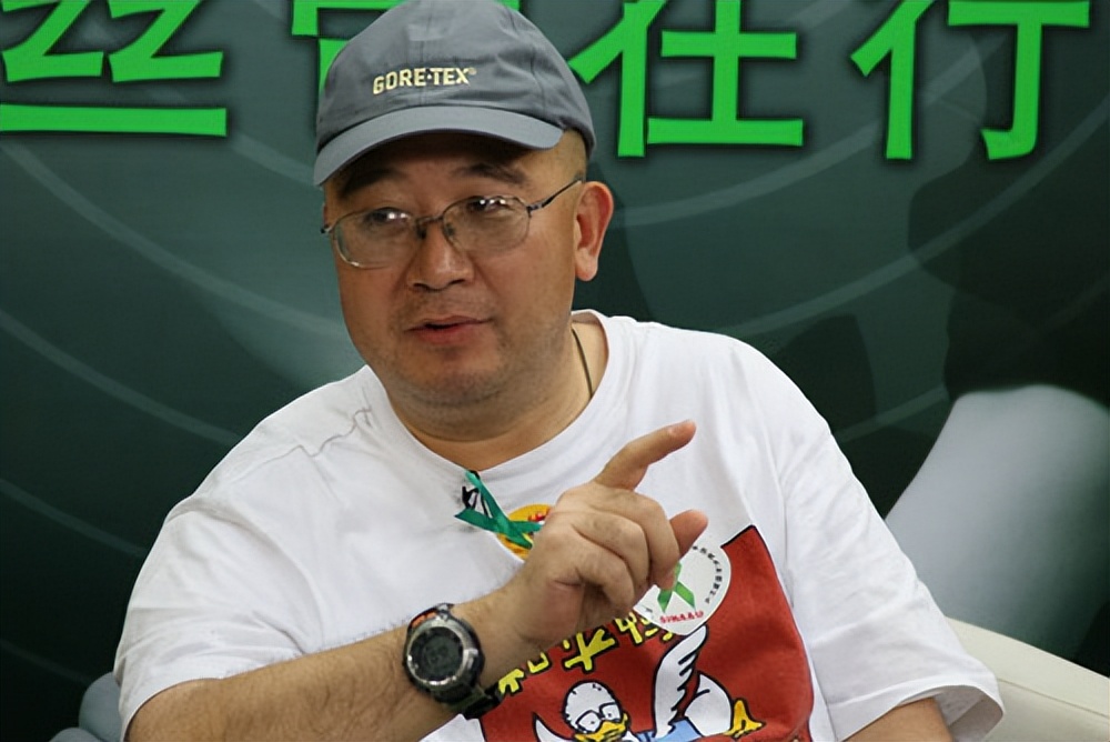 00年北大学霸王青松,携妻子隐居山林11年,坐吃山空花光350万积蓄