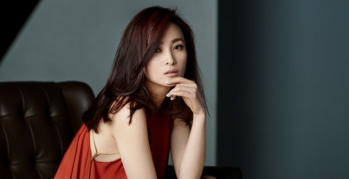 2014年于佳卉烧炭自杀,只留下一张字条,为何矛头却指向了蒋勤勤