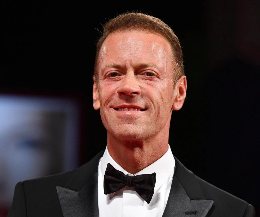 rocco siffredi 登上米兰时装周走秀,宝刀未老!