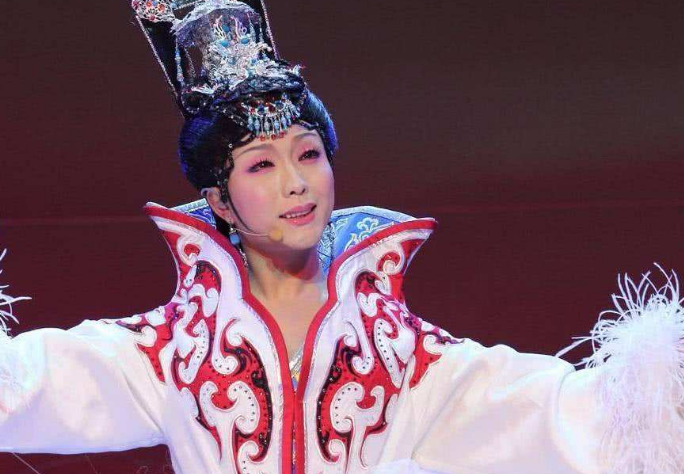 《星光大道》6位冠军现状:从阿宝到杨光,谁最令人惋惜?