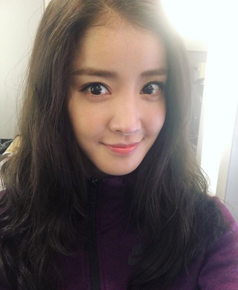 韩国女星李诗英体脂率仅8%,被誉为"金刚芭比"嫁大九岁富豪老公