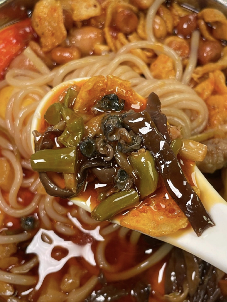 豪华版螺蛳粉,让我欲罢不能!