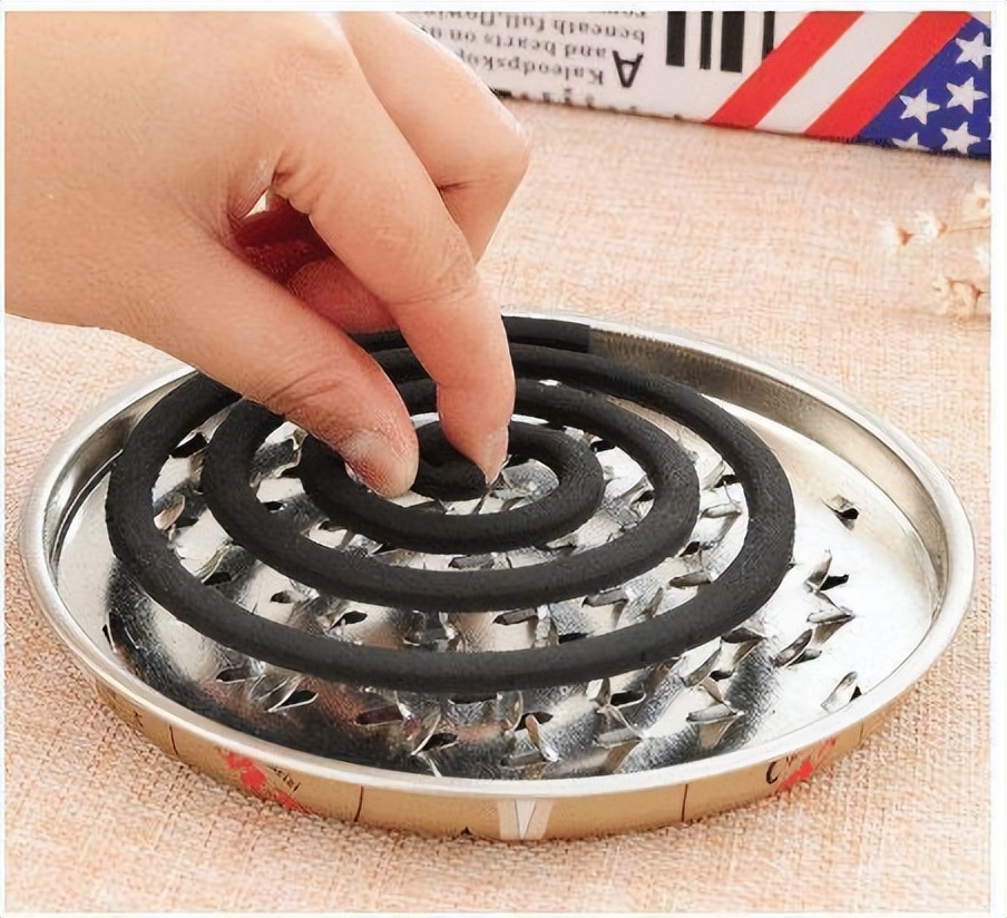 大多数人不知蚊子怕什么,教你1个驱蚊小妙招,晚上窗户随便开!