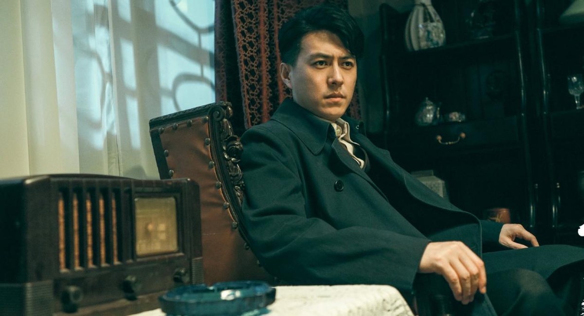 《无间》今晚重磅开播,但凡靳东演技拉胯一点,或许就被配角碾压
