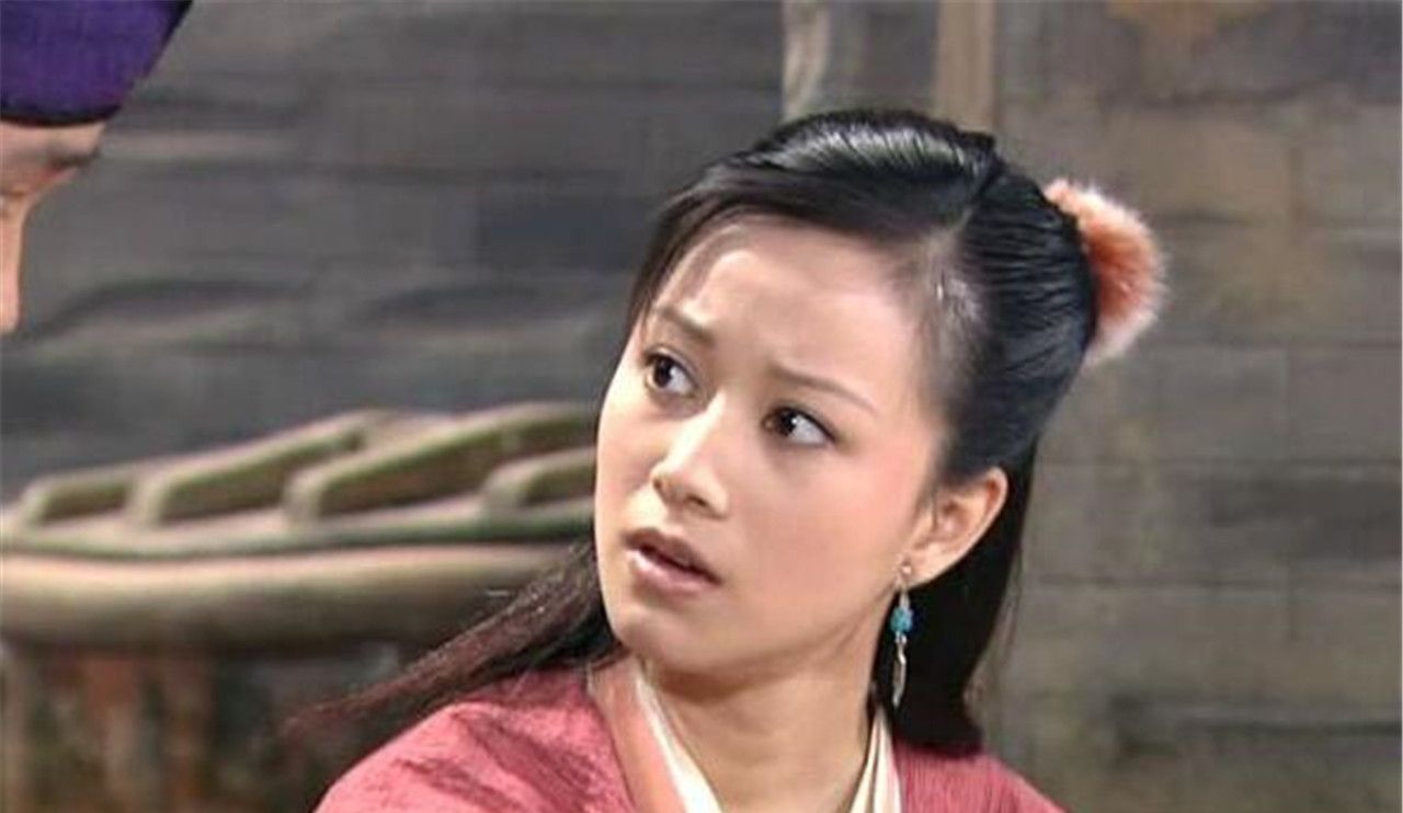 重温《武林外传》才懂:为何小郭和佟掌柜,最后都远离了无双!