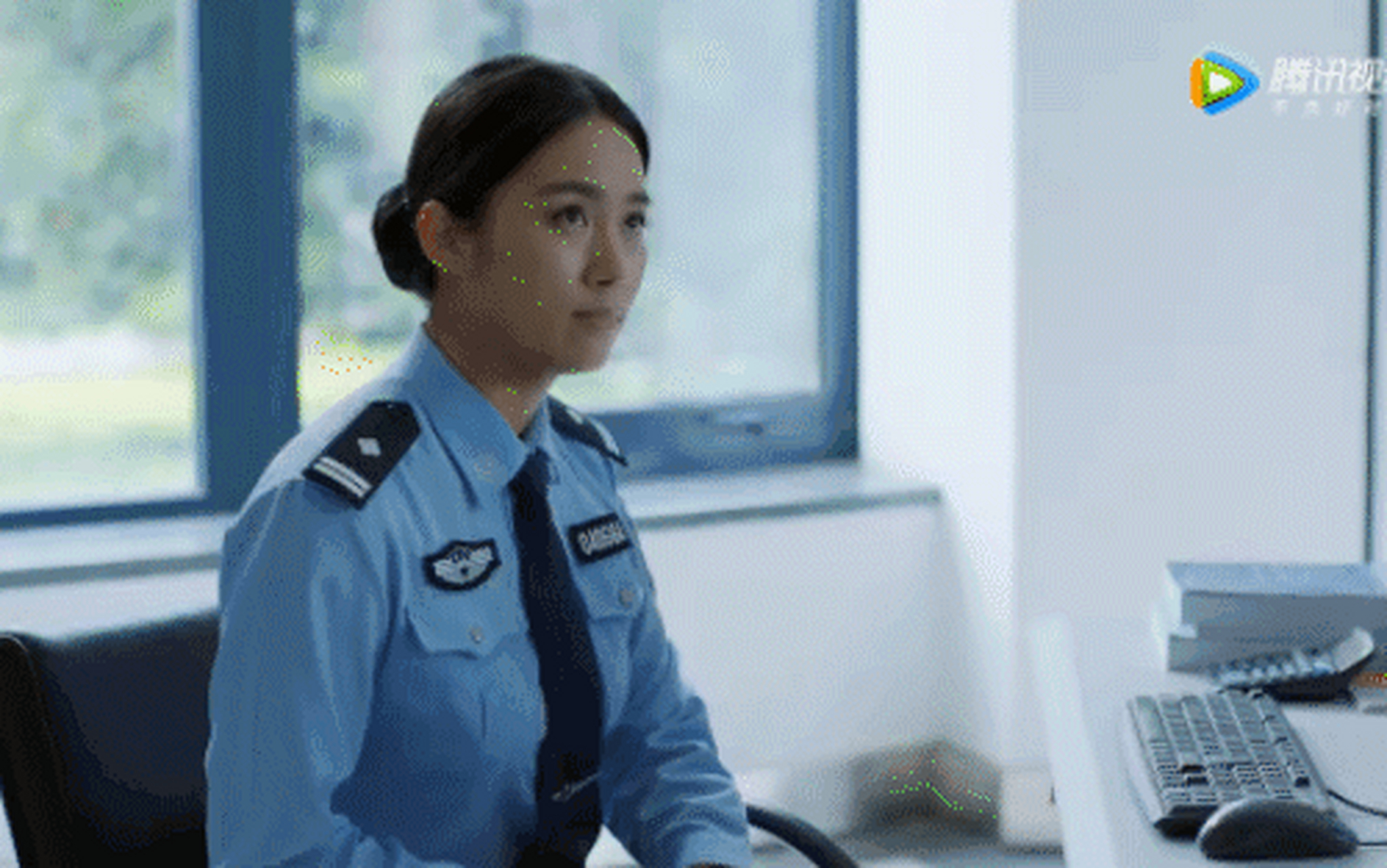 电视剧《学警旋风》热播,高雅轩演绎暖霸热血女教官薛丽俘获人心