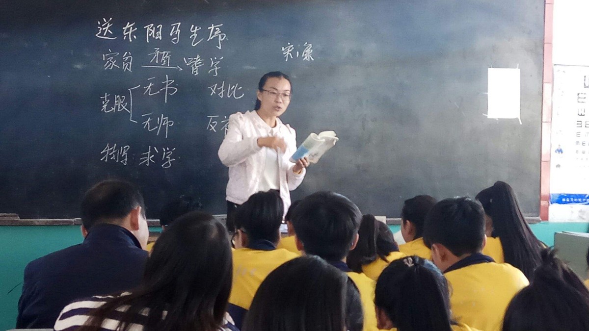 英语老师貌美如花,数学老师却是"地中海"?各科老师大有不同