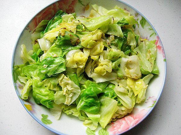 家常卷心菜回锅肉