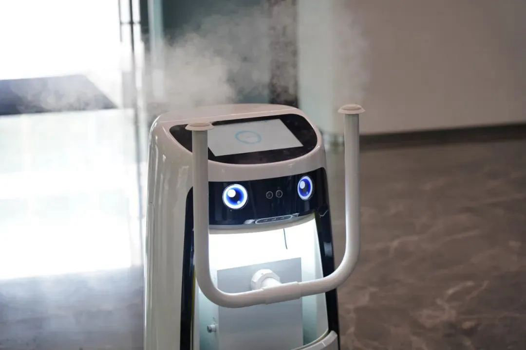 阿马尔消毒机器人将继续助力抗疫,在更多的公共场所完成智能化消杀,为