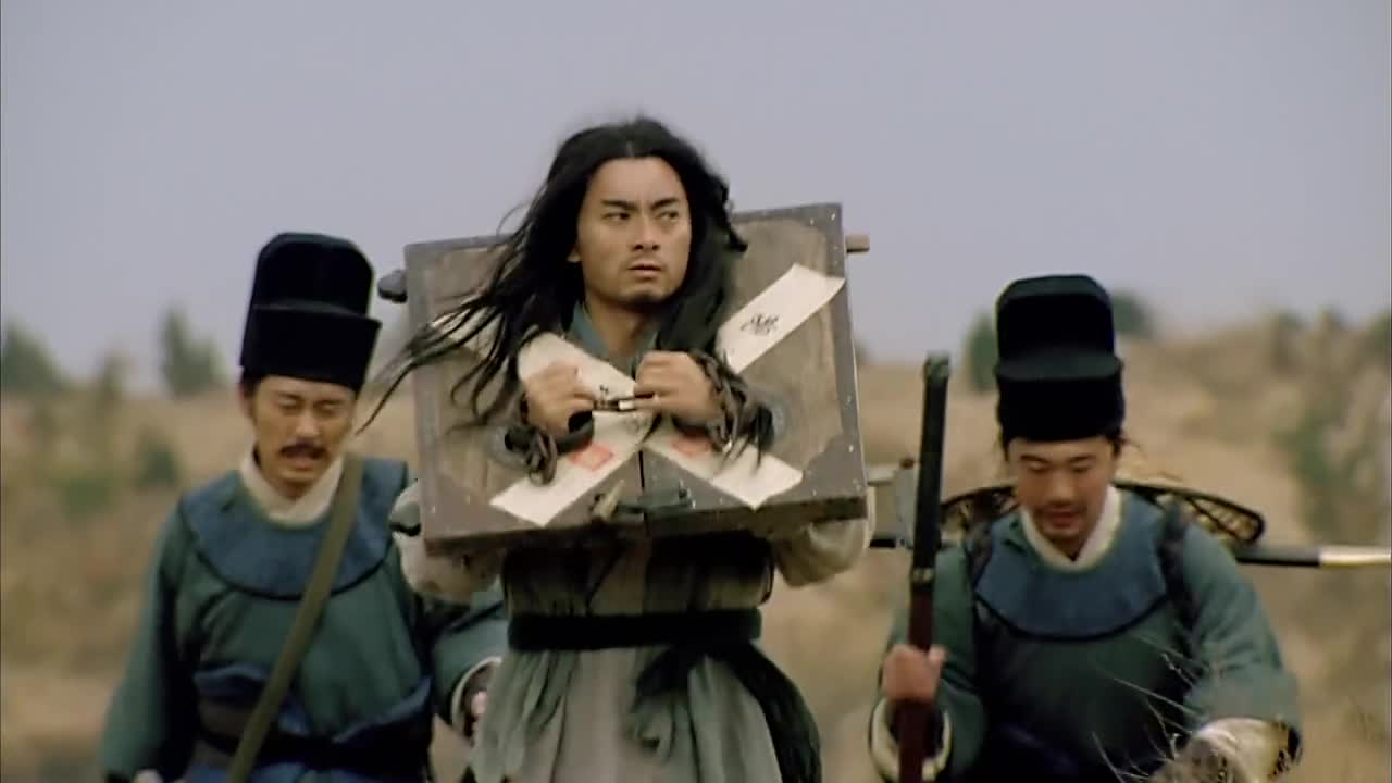 古代女囚发配千里,为什么官差不怕累,不怕累,争抢着要去押送?