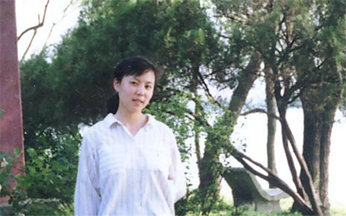 清华才女朱令:因被室友嫉妒投毒,如今48岁却只有7岁的智商