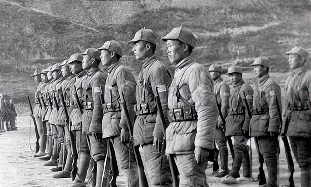 1938年,四个女学生要参加新四军,陈毅说道:当兵苦,你们行吗?