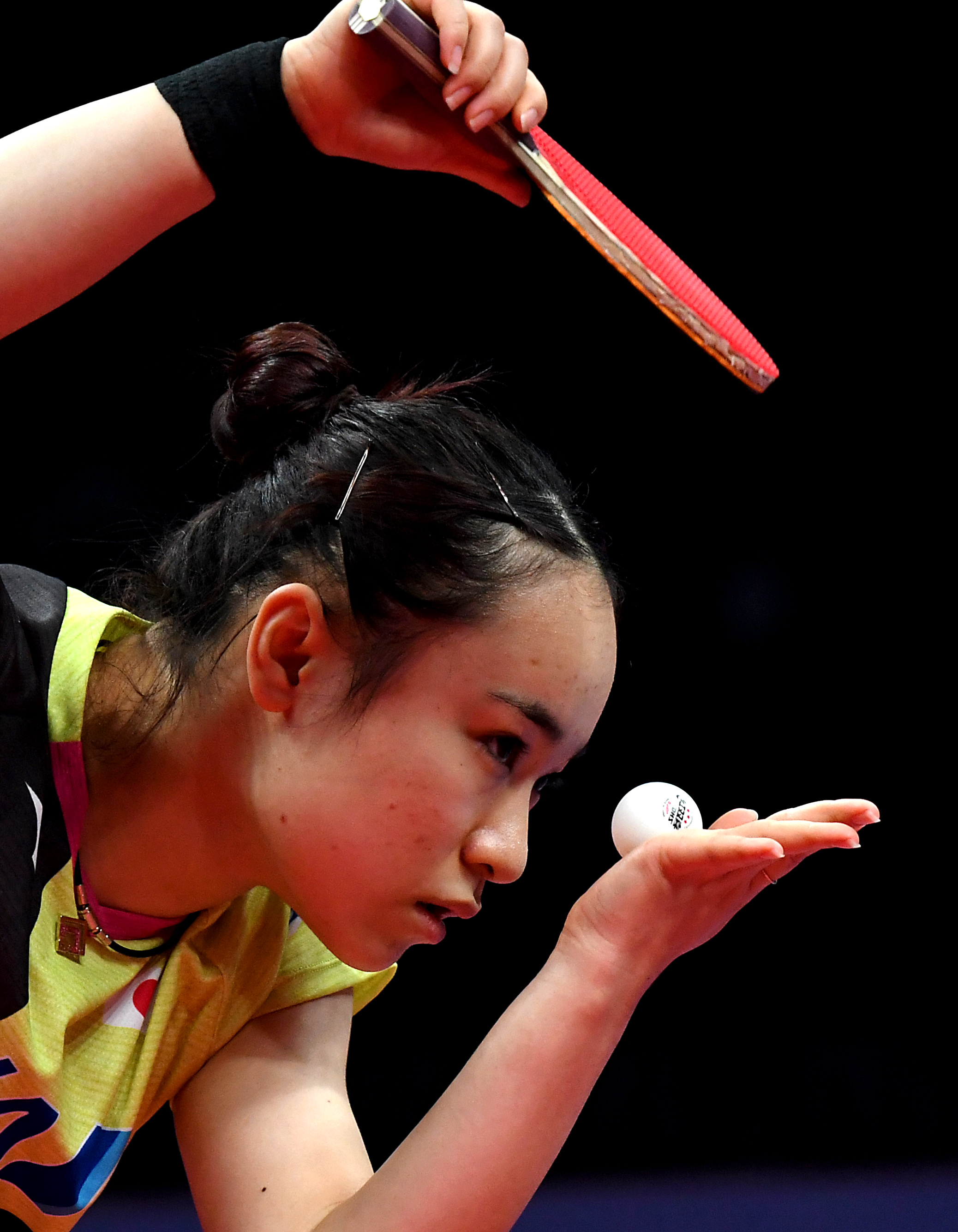 乒乓球——国际乒联总决赛:伊藤美诚晋级八强