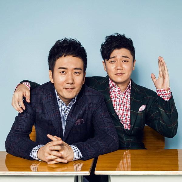 8年了,肖央依旧风光无限,而筷子兄弟王太利呢?