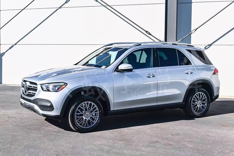 宝马要慌了!2023款奔驰gle350来了,v6 4驱 新套件,看啥x5