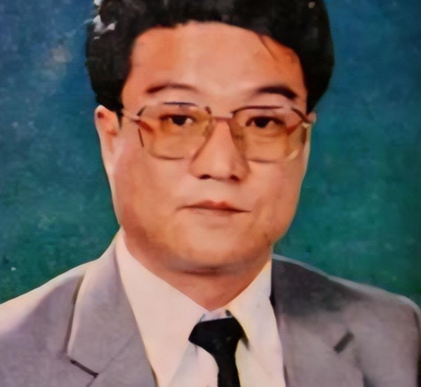 纪实:"狂妄书记"胡建学:买卖官职还雇凶杀人判死缓后又改有期