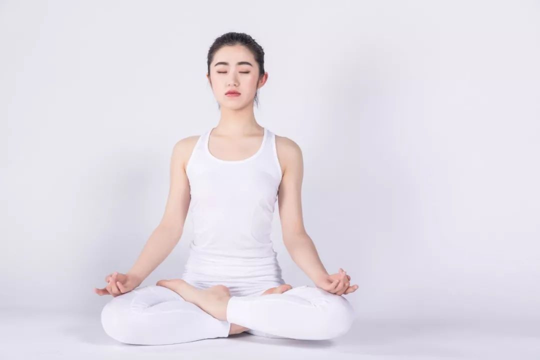 盘腿 baijiahao.baidu.com