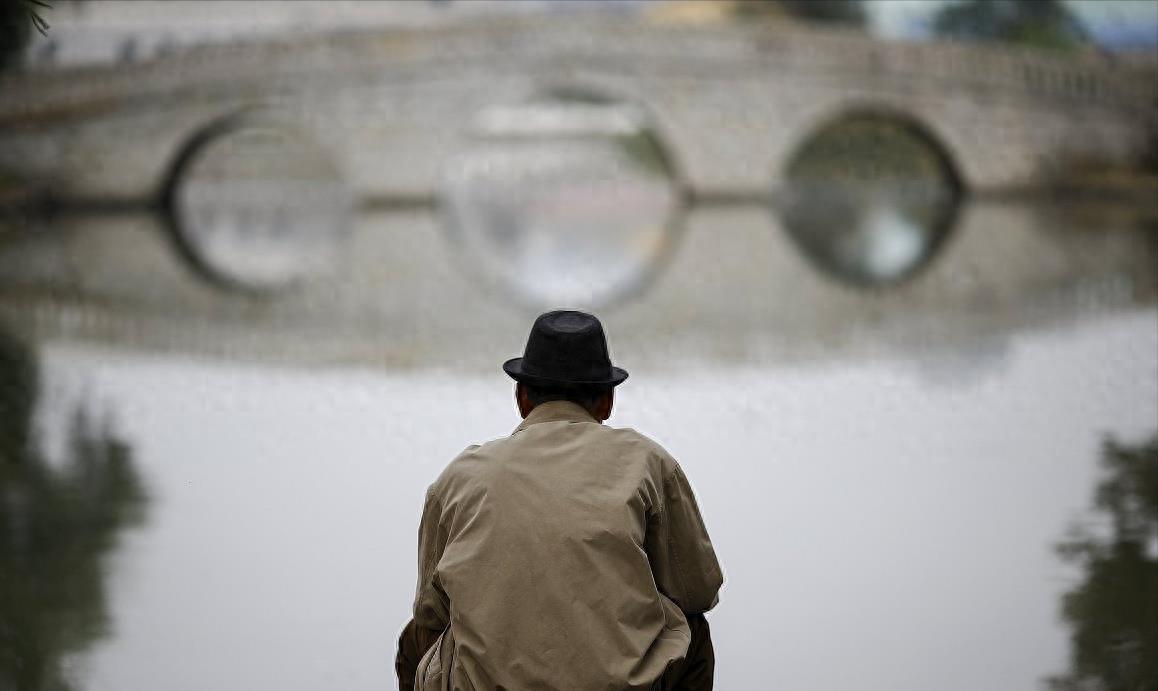 和表姐在一起,我才突然意识到,原来家的感觉是这样温暖的.