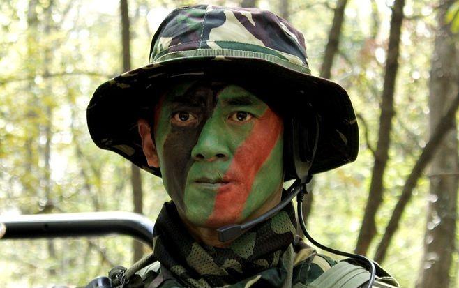 回顾油头粉面就不要演军人了这15位演员告诉你什么才是硬汉