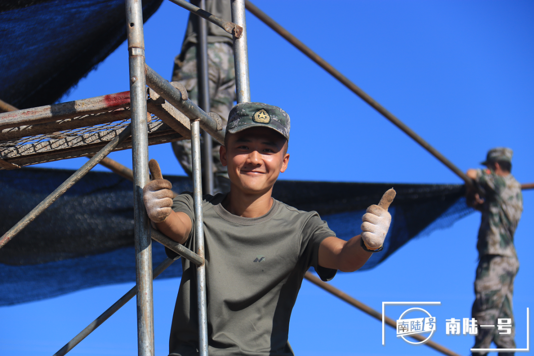 军营"笑脸墙",请往这边瞧!