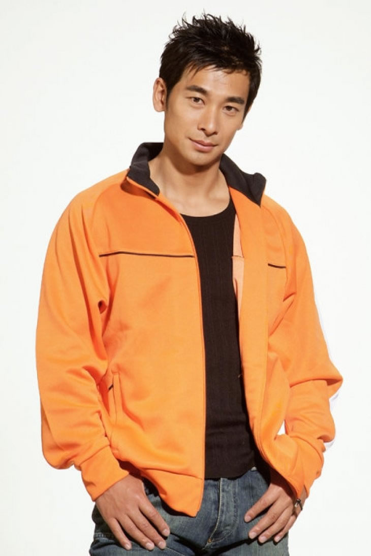 《披荆斩棘的哥哥》赵文卓这组太弱,所以热狗主动过来请缨来跳舞